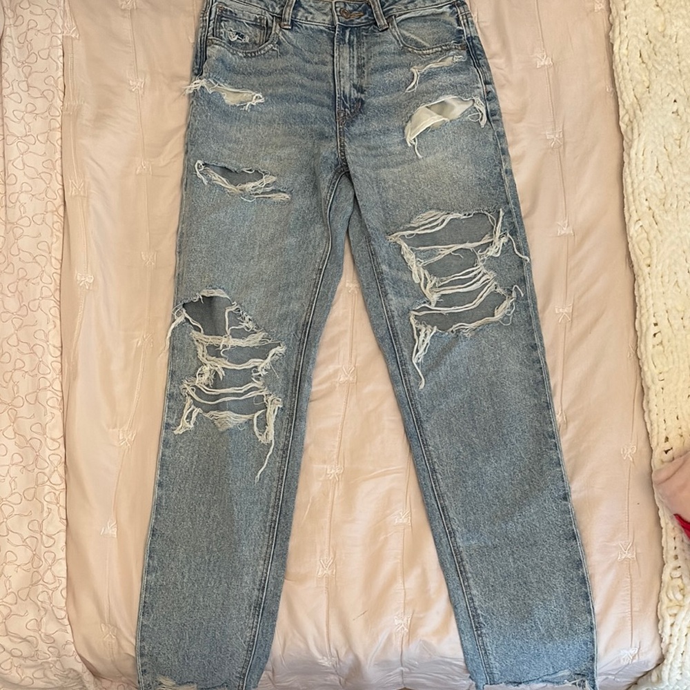 American Eagle Outfitters Light Blue Mom Jeans